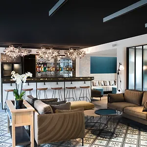 **** Hotel Les Deux Girafes France