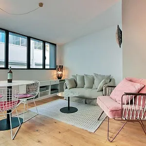 211058 - 4 Personnes à Appartement Paris